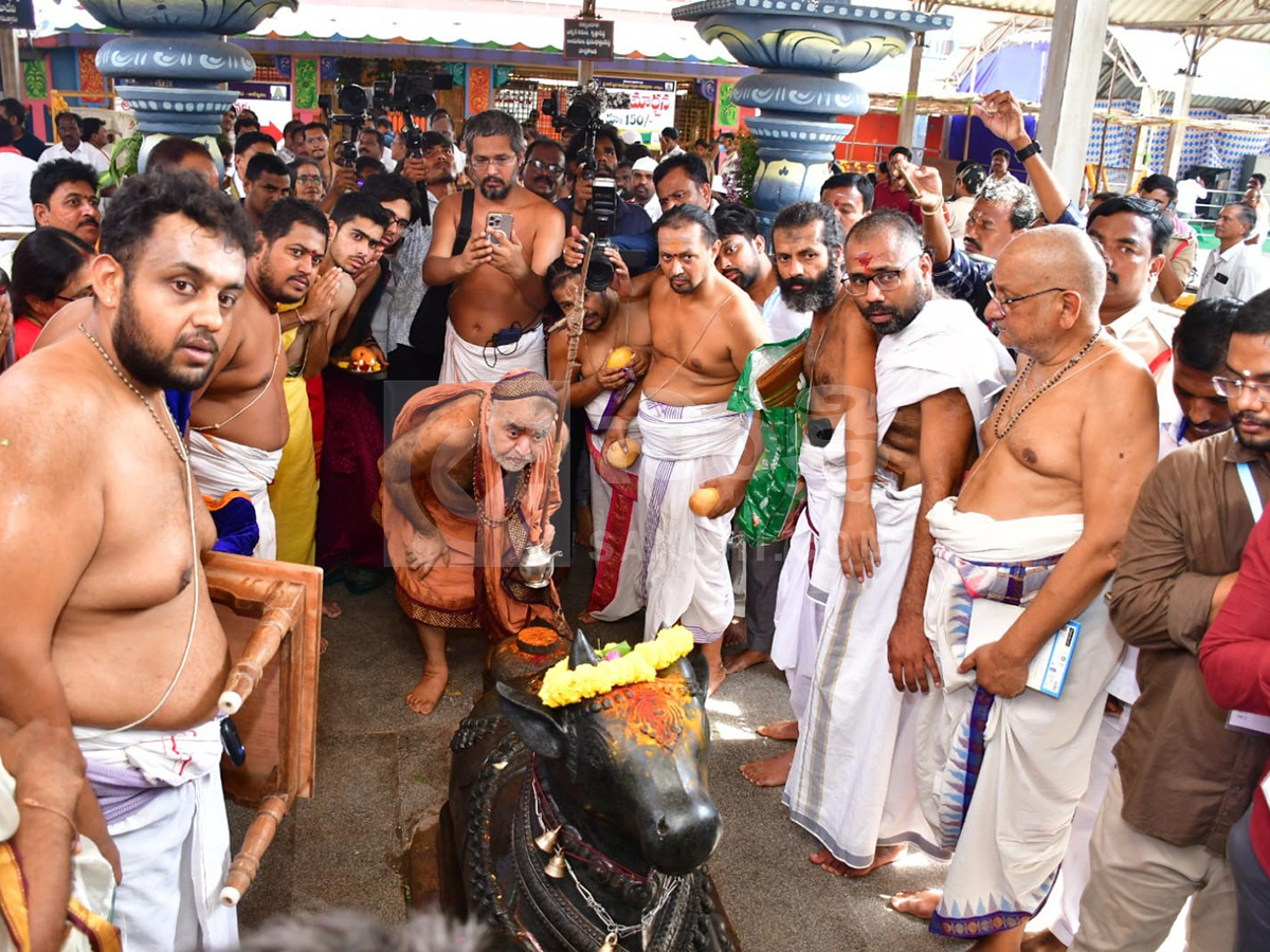 Saraswati Anthya Pushkaralu Begins in Telangana HD Photos12