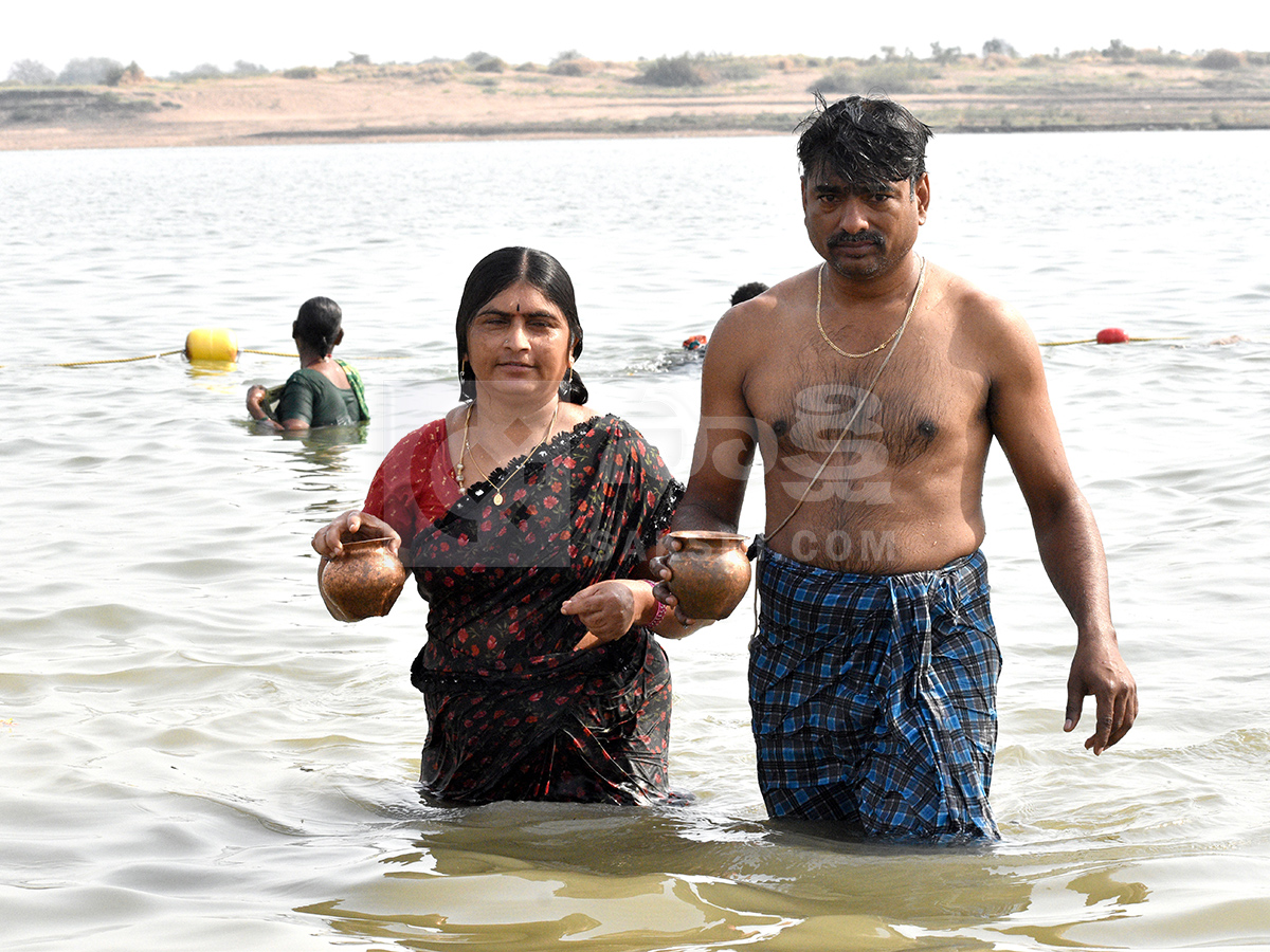 Saraswati Anthya Pushkaralu Begins in Telangana HD Photos3