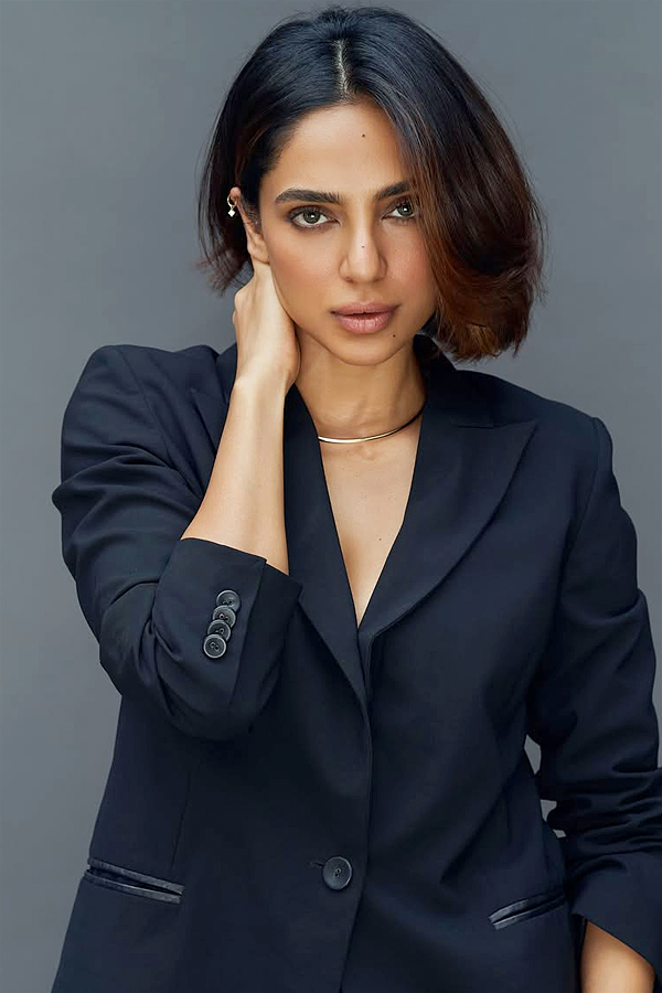 Sobhita Dhulipala Serves Boss Vibes In Stunning Black Look Photos5