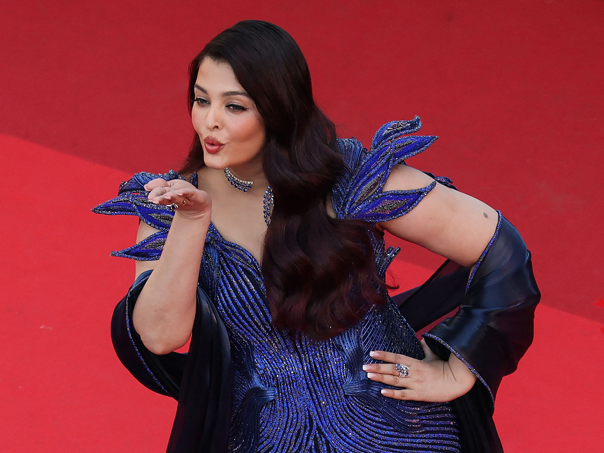 Aishwarya Rai in 79th international film festival 13