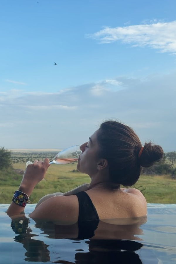 Mehreen Pirzadaa enjoying Her vacation With Husband Photos9