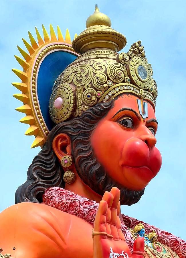 This Majestic Hanuman Statue at Old MIG BHEL Hyderabad2