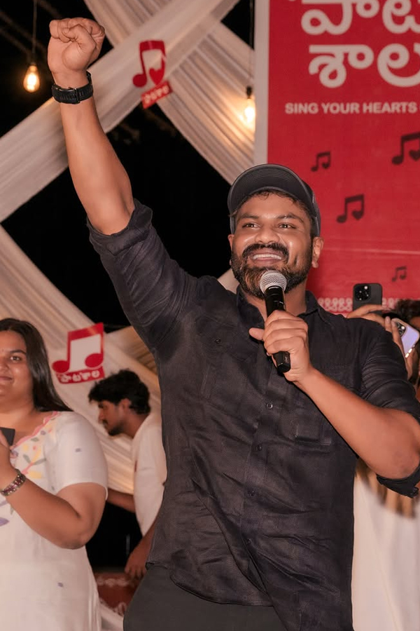 Manchu manoj at Patashala event with His family Photos12