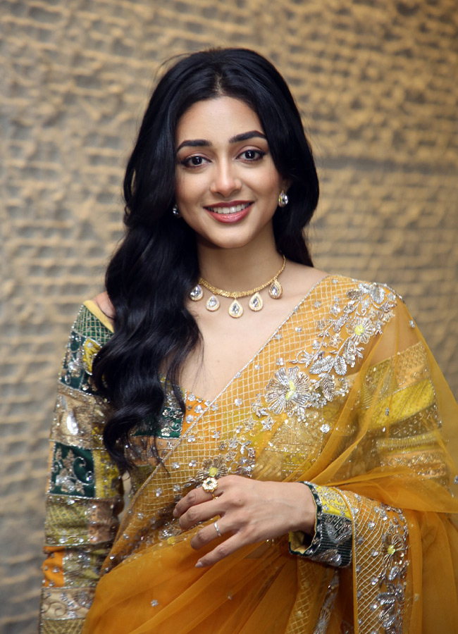  Kannappa fame Preethi Mukundan glamorous photos12