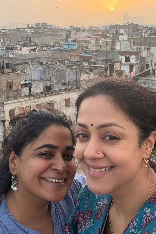 Actress jyothika Shares System Movie Makings Photos13