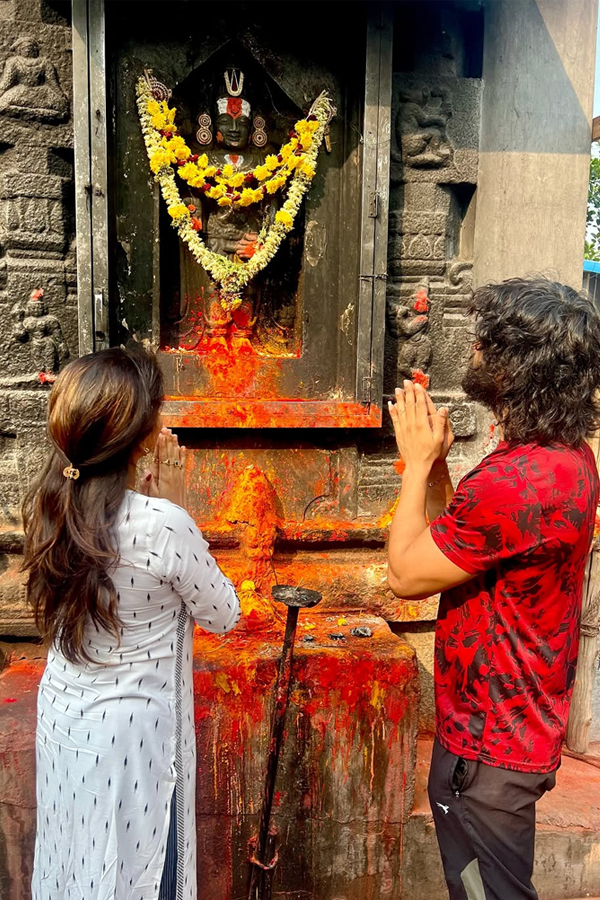 Celebrities Visits Tirumala Tirupati Photos21