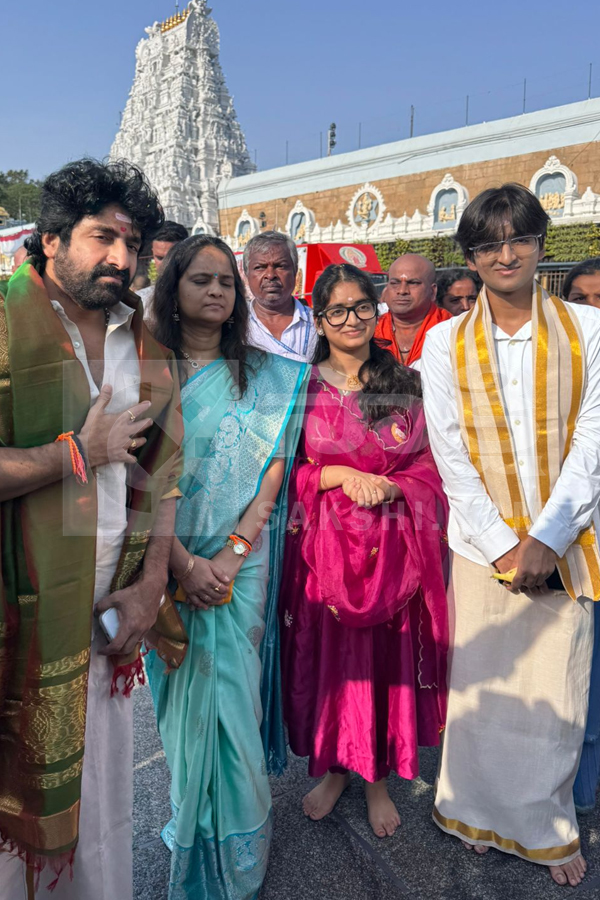 Celebrities Visits Tirumala Tirupati Photos11