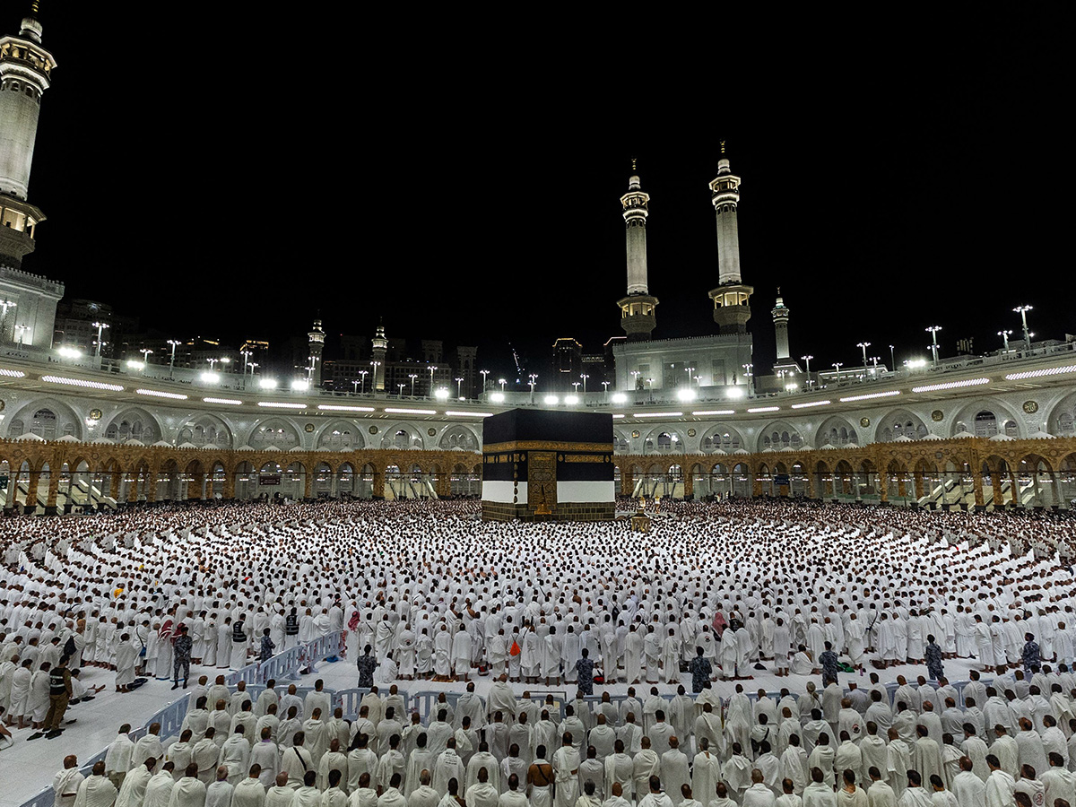 Hajj Pilgrimage Begins in Grand Mosque Mecca Saudi Arabia12