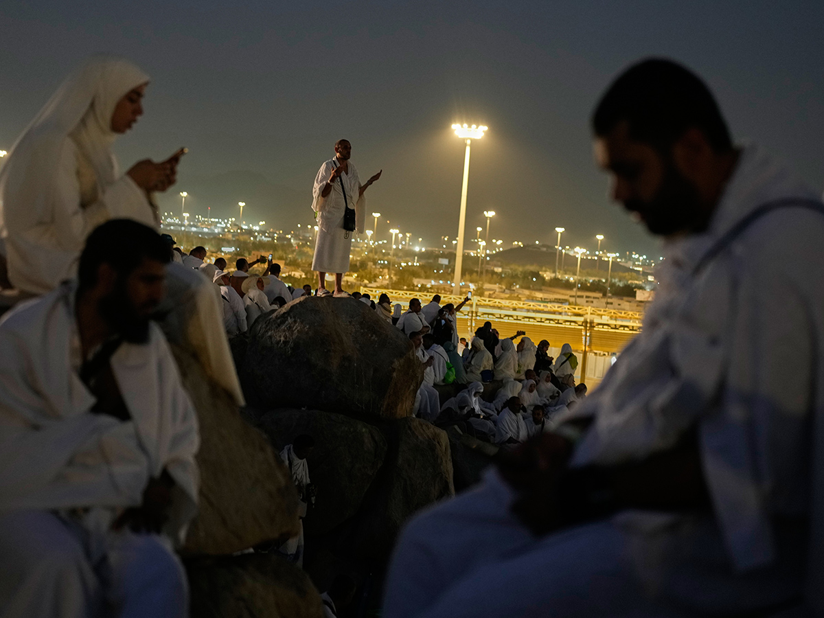 Hajj Pilgrimage Begins in Grand Mosque Mecca Saudi Arabia3