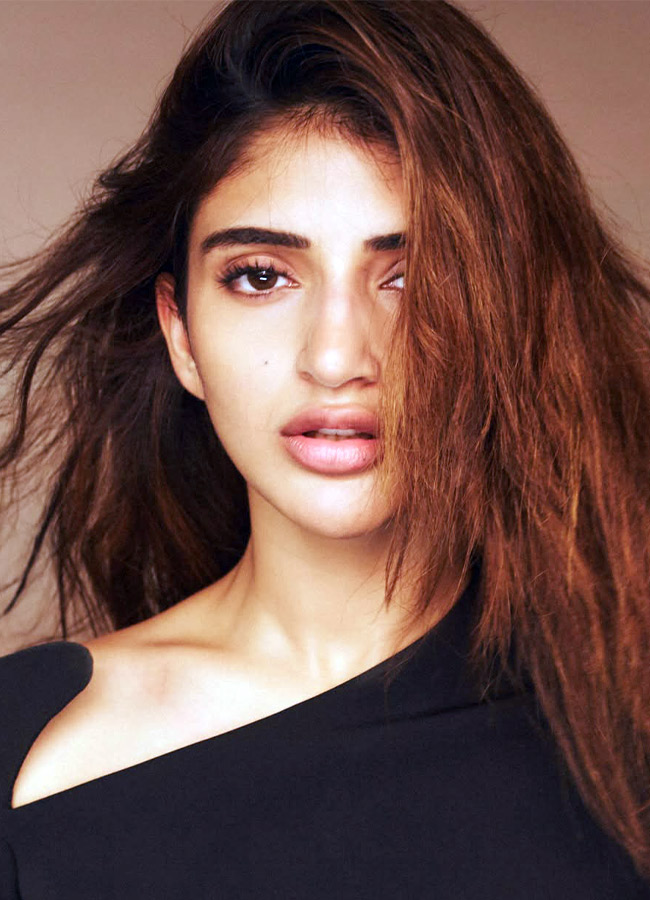 Oh my Sreeleela... what a glamour photos10