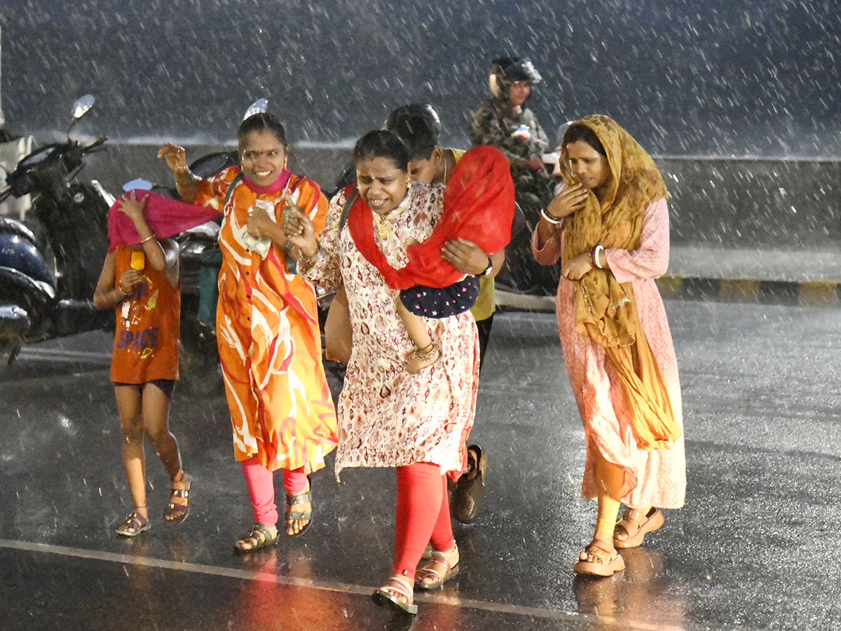 Heavy Rain in Visakhapatnam6