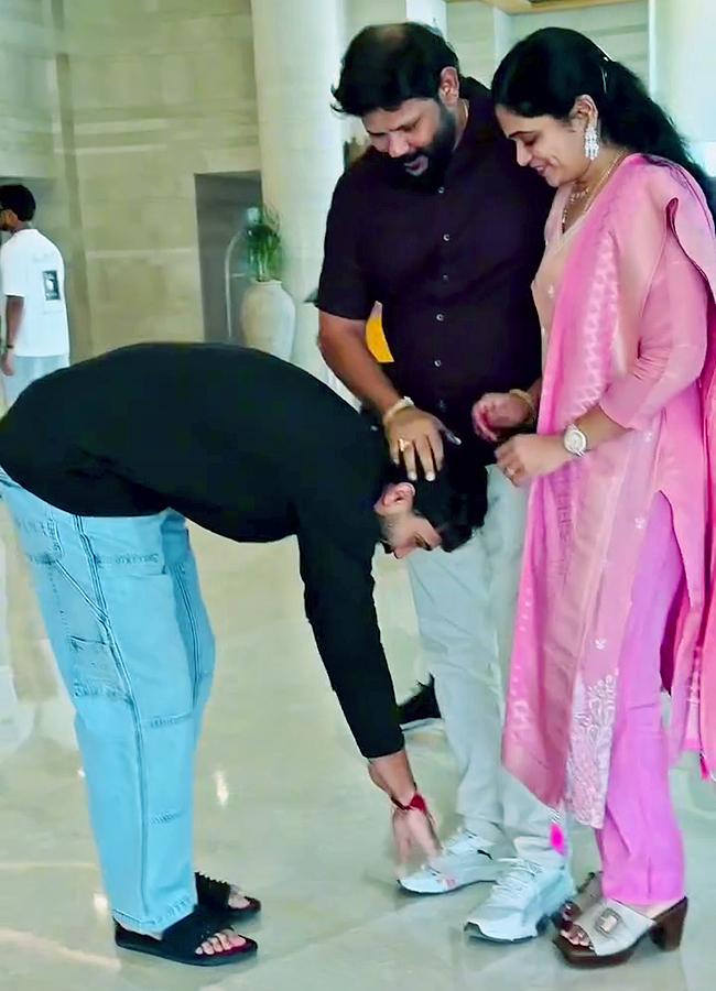 IPL 2026 : SRH VS RR Nitish Kumar Reddy Birthday Celebrations Viral Photos14