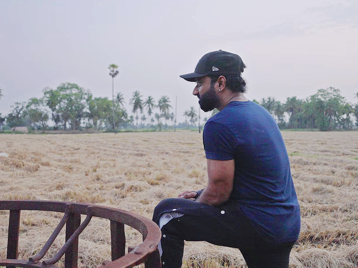 Yellamma Devi Sri Prasad Shows The Spirit Of His Village Jathara15