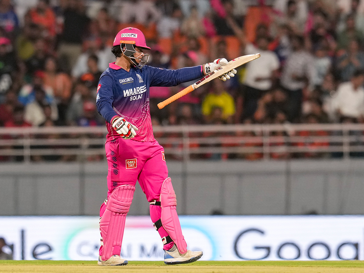 IPL 2026 : Vaibhav Sooryavanshi Celebrates After The Team Rajasthan Royals22