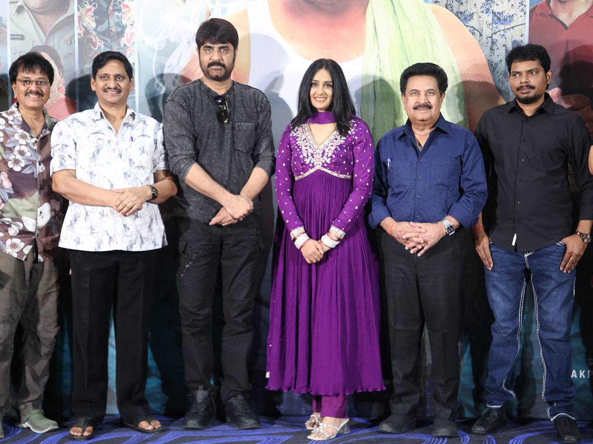 Mister Middle Class Telugu Movie Teaser HD Photos 13