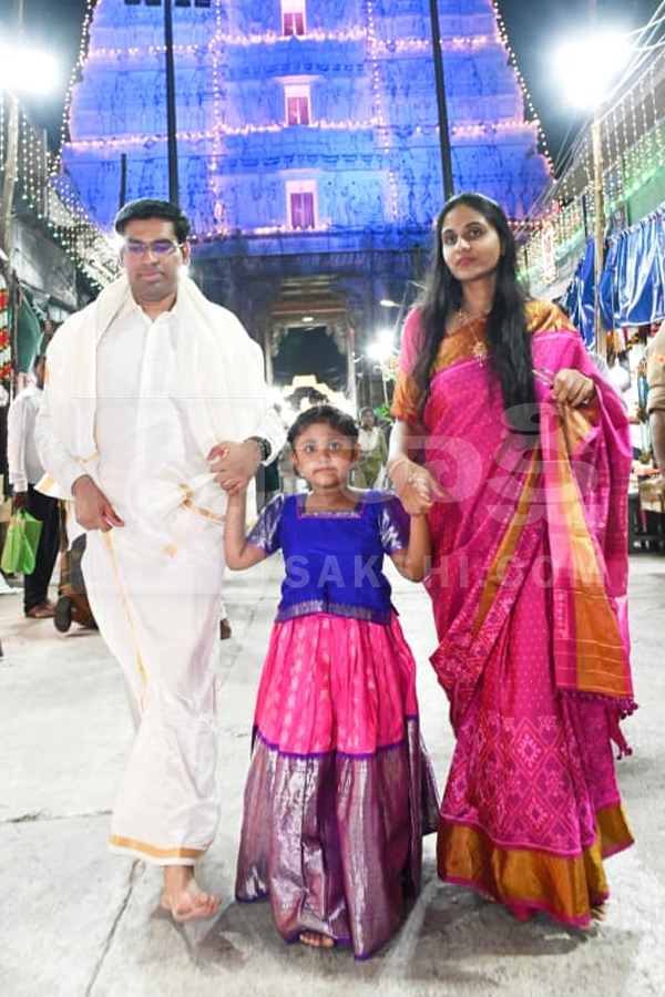 The Collector couple visited the Tirumala Photos3