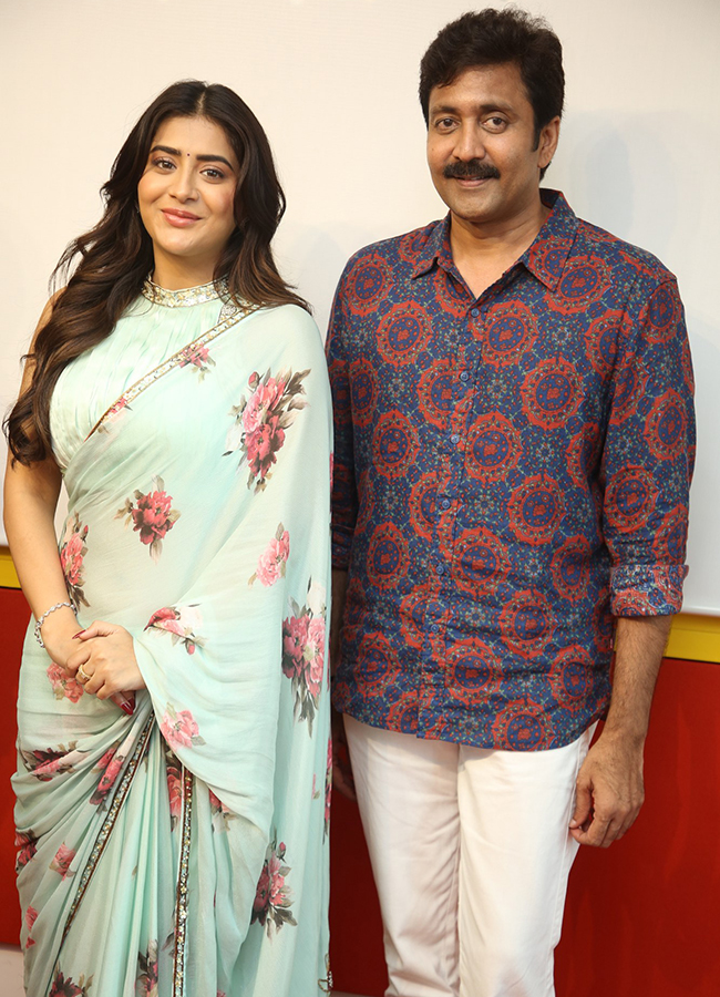 Transfer Trimurthulu Movie Song launch Radio Mirchi13