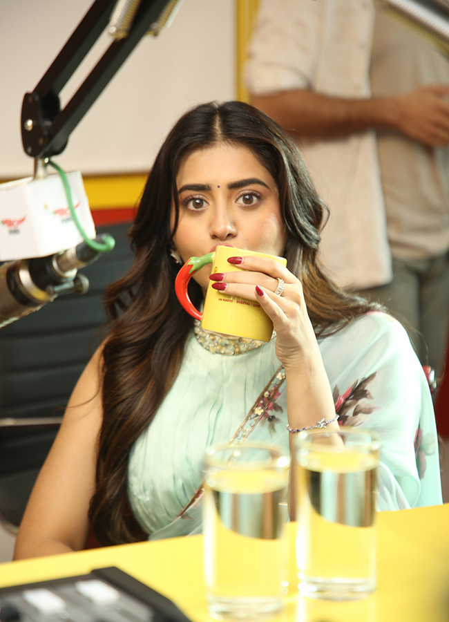 Transfer Trimurthulu Movie Song launch Radio Mirchi18