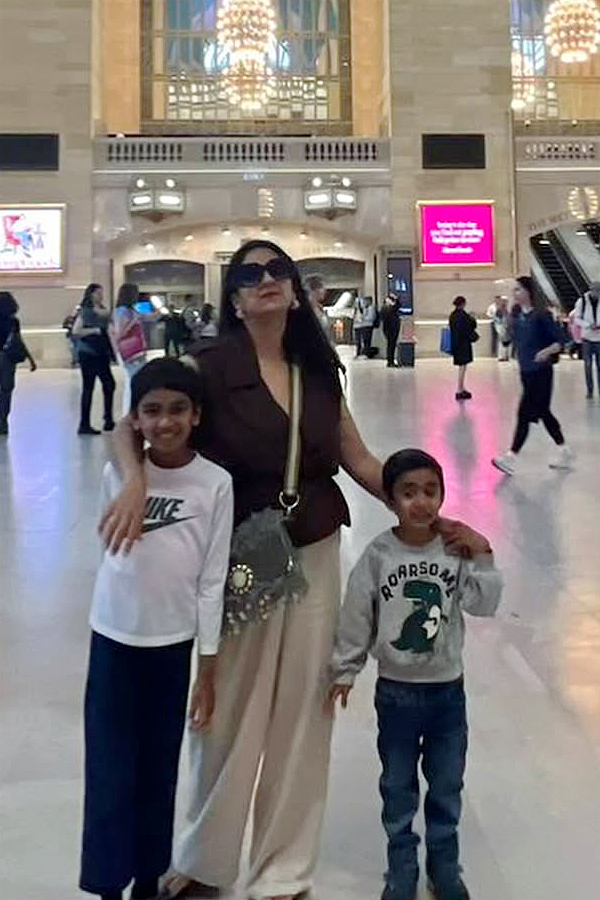 Actress Ankita Jhaveri Enjoys Vacation With Family Photos10
