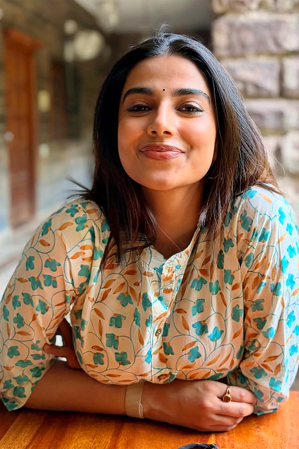 Actress Meenakshi Chaudhary Latest Stunning Photos3