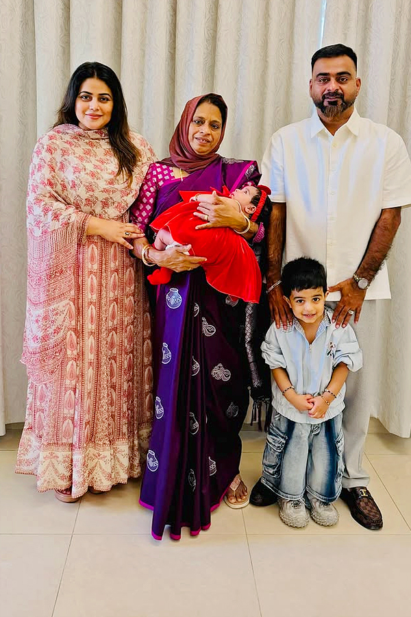 Actress Poorna Eid Celebration with Her Family Photos3