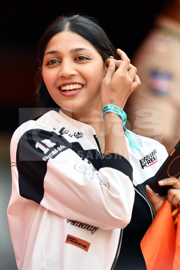 IPL Fans Josh At SRH Vs KKR Match Photos9