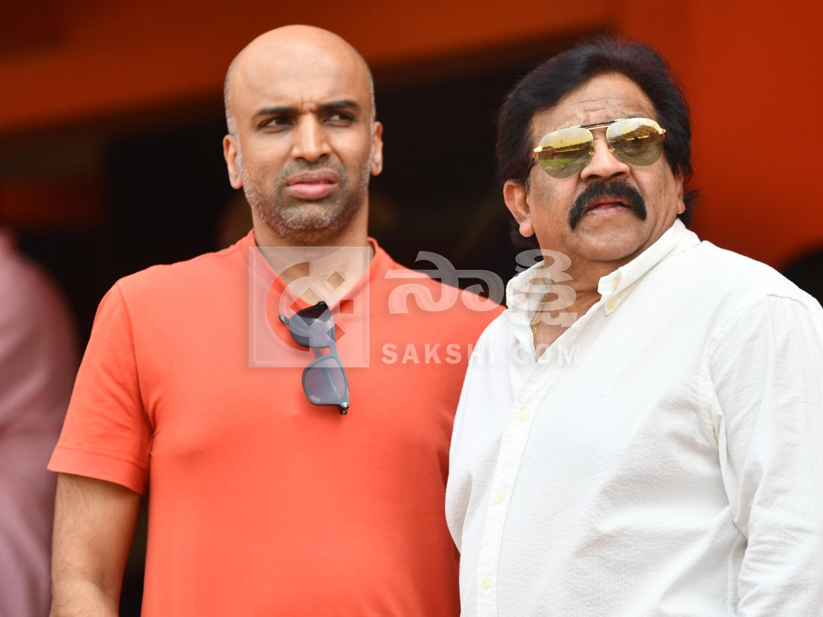 IPL Fans Josh At SRH Vs KKR Match Photos29