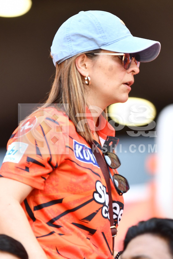 IPL Fans Josh At SRH Vs KKR Match Photos6
