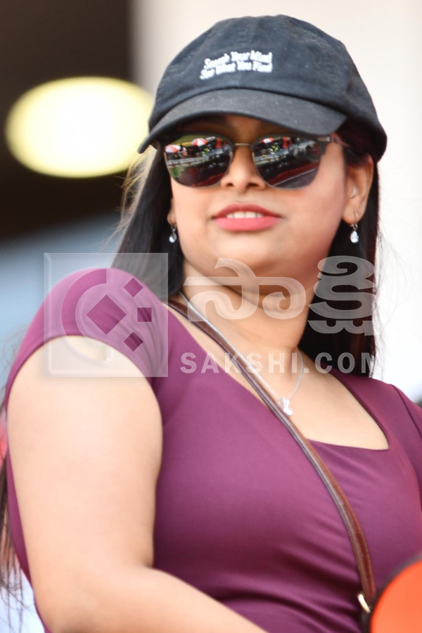 IPL Fans Josh At SRH Vs KKR Match Photos7