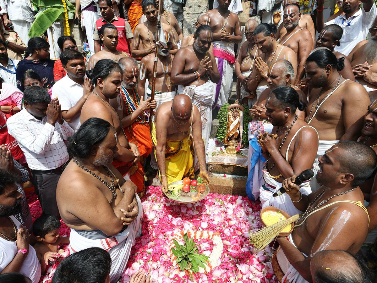 CHAKRASNANAM – SRI GOVINDARAJA BRAHMOTSAVAM CONCLUDES Photos1
