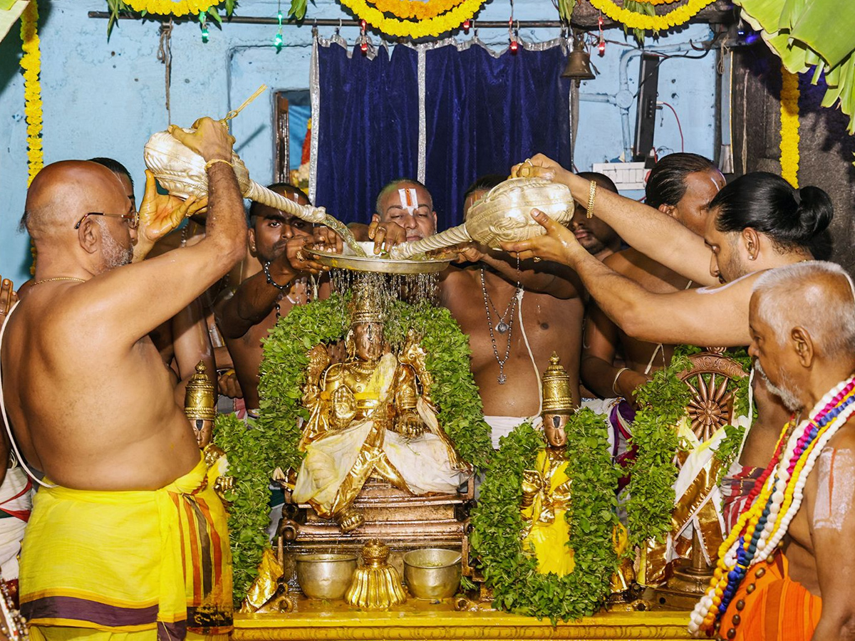 CHAKRASNANAM – SRI GOVINDARAJA BRAHMOTSAVAM CONCLUDES Photos13