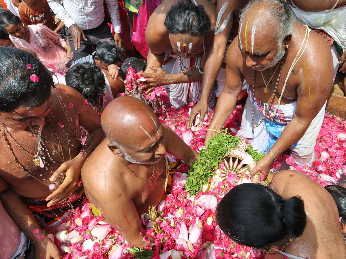 CHAKRASNANAM – SRI GOVINDARAJA BRAHMOTSAVAM CONCLUDES Photos7
