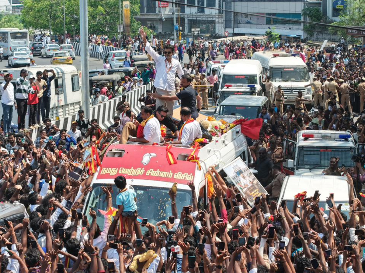 #Trending : TVK Vijay Running Tamilnadu Election Results 2026 3