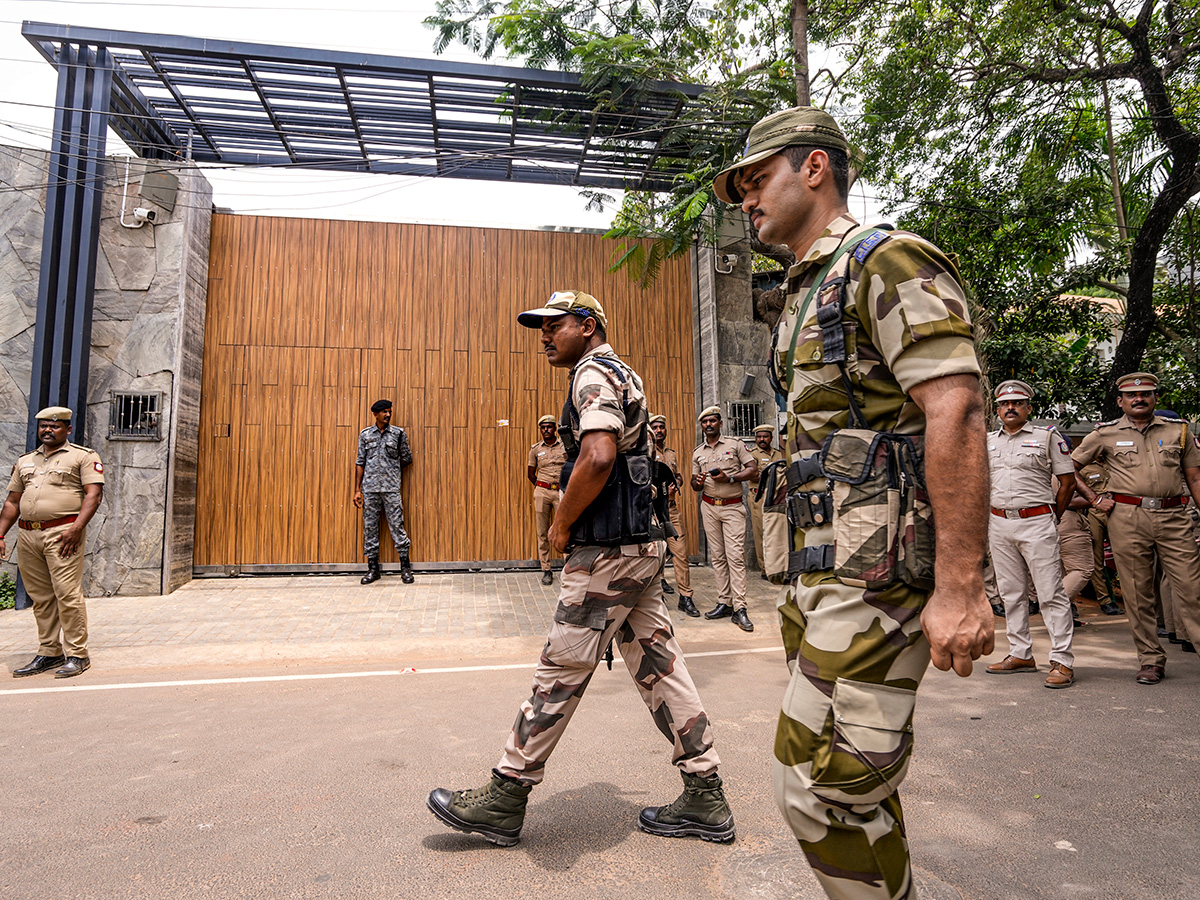 Security personnel guard outside TVK Chief Vijay's Residence8