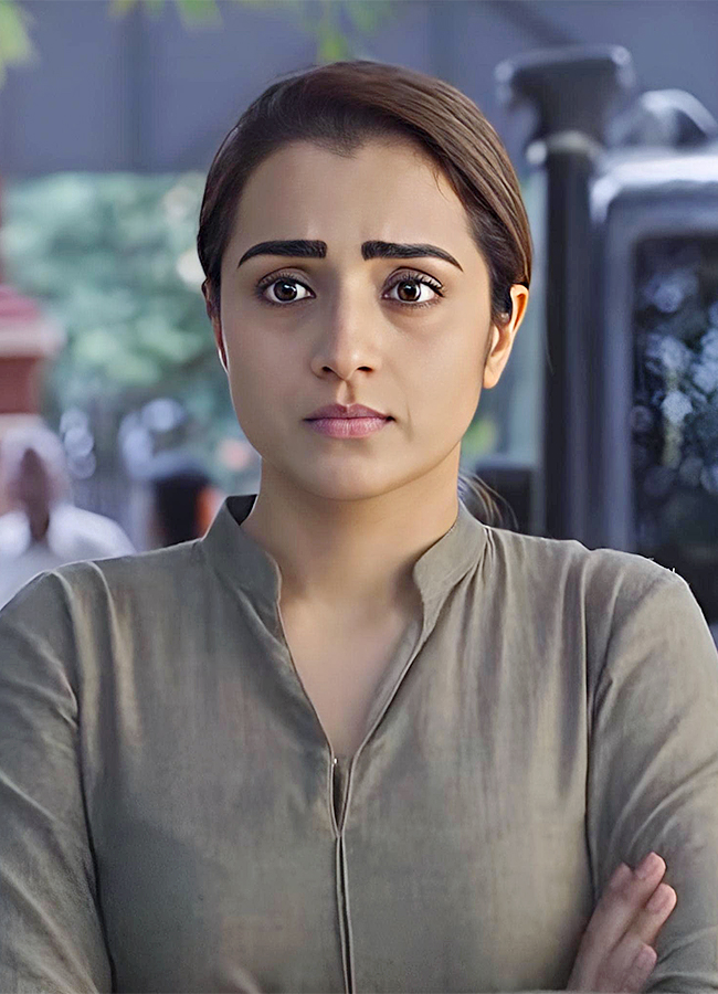 Tollywood Actress Trisha Krishnan Birthday Special Photos5