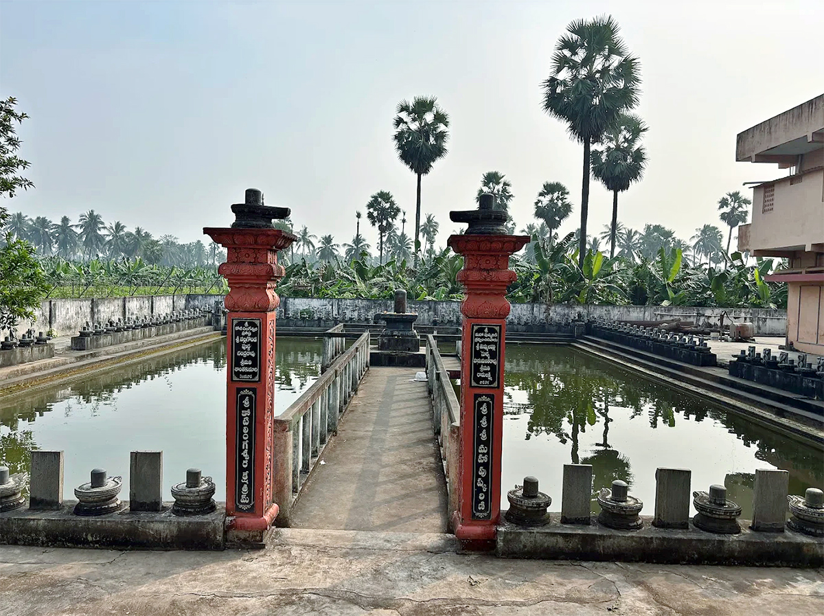 Devotional : Sri Manasa Devi Temple in Mukkamala Peetam HD Photos4