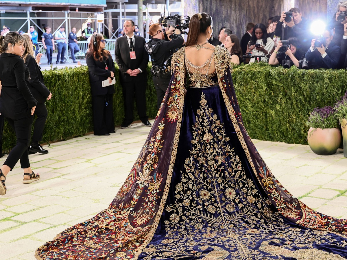 Indian Billionaire Sudha Reddy Stuns At Met Gala 2026 Photos9