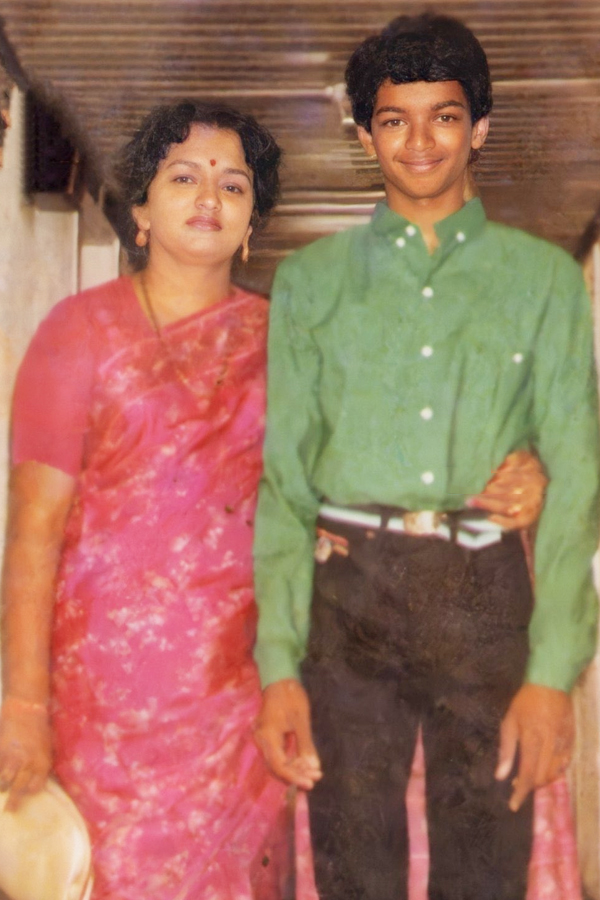 TVK Vijay Thalapathy Rare And Unseen Images Viral 12