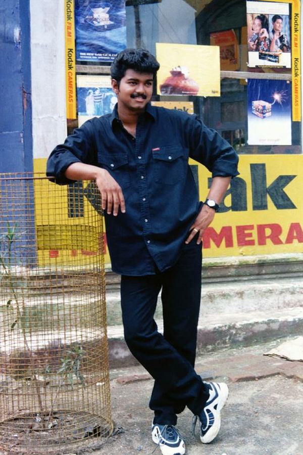 TVK Vijay Thalapathy Rare And Unseen Images Viral 15
