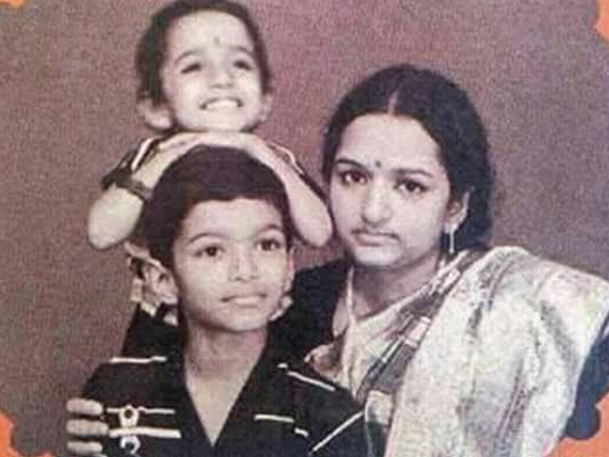 TVK Vijay Thalapathy Rare And Unseen Images Viral 4