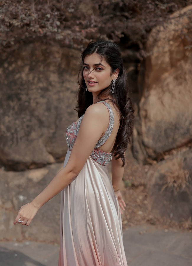 Tollywood Actress Bhagyashri Borse Birthday Special Photos11