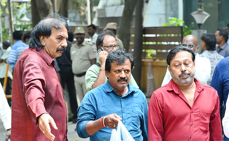 film producer R. B. Choudary last Rites Photos11