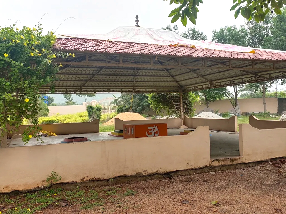 Chinmaya Mission : Kadapa Sri Lalita Panchayatana Temple HD Photos17