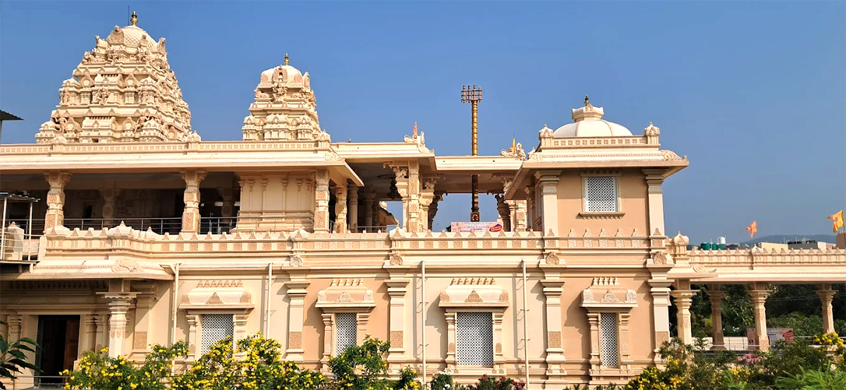 Chinmaya Mission : Kadapa Sri Lalita Panchayatana Temple HD Photos20