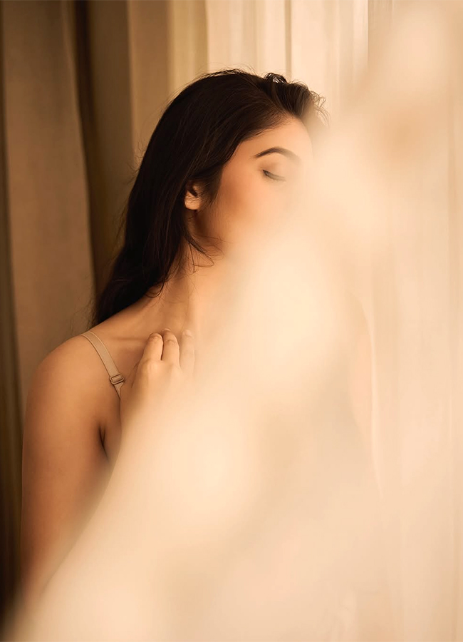 Tollywood Actress Bandhavi Sridhar Latest HD Images 6