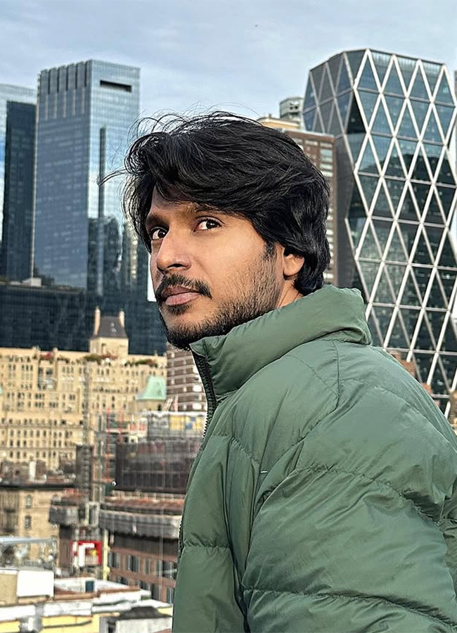 Tollywood Hero Sundeep Kishan Birthday Special Photos6