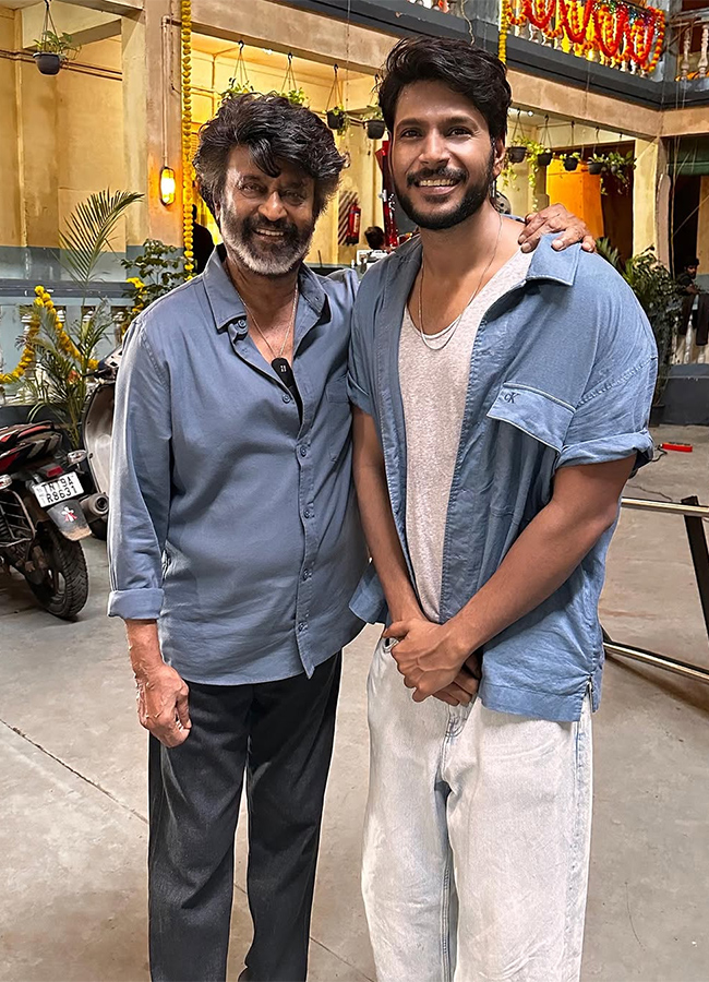 Tollywood Hero Sundeep Kishan Birthday Special Photos8