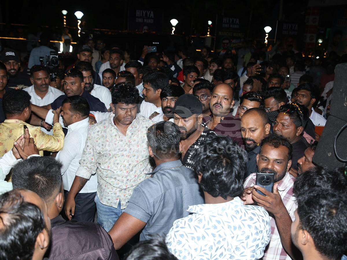 Manchu Manoj And Suma Kanakala in Kukatpally3