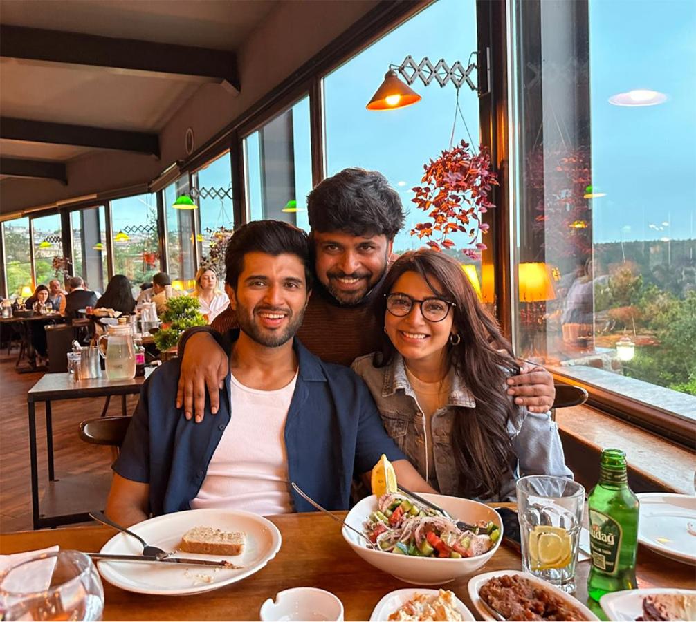 Unseen And Rare Pictures From The Unseen Gallery Of Vijay Deverakonda Photos31