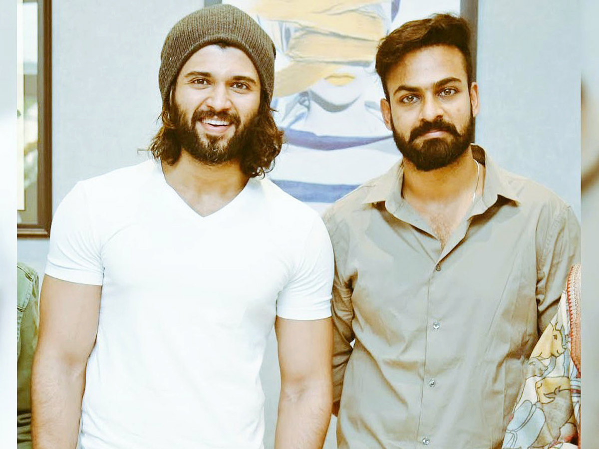 Unseen And Rare Pictures From The Unseen Gallery Of Vijay Deverakonda Photos5